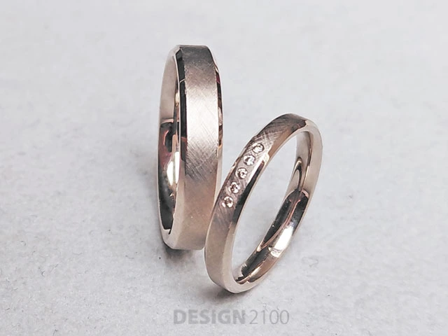 Ausgefallene-Trauringe-Dawnrose-Gold-Filigran-Brillanten-Champagner